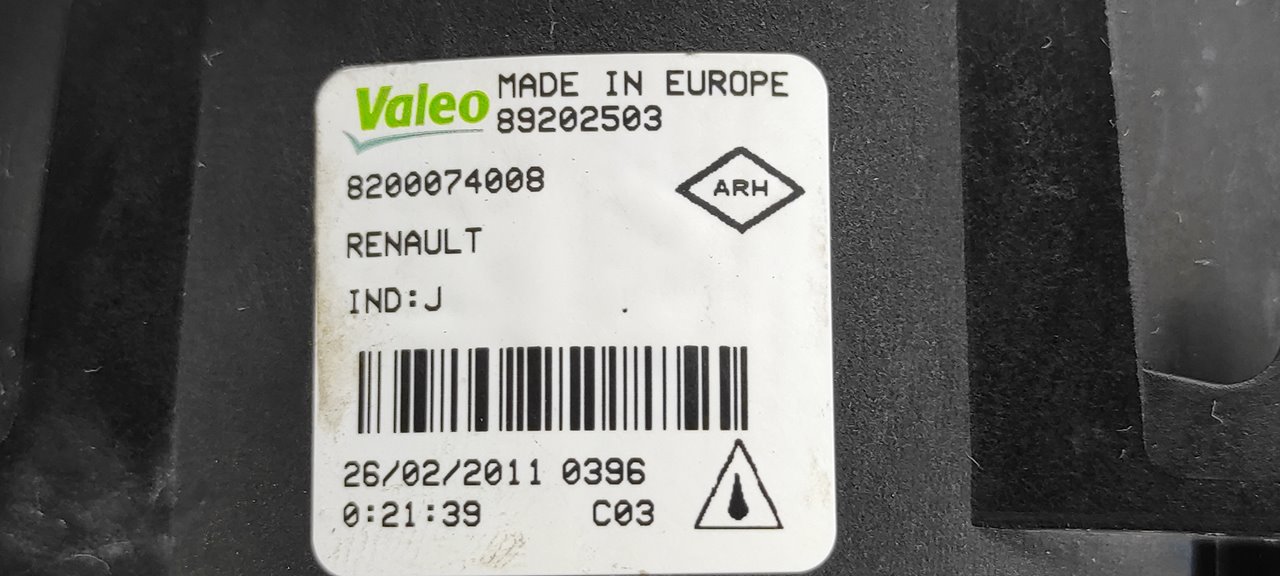 FARO ANTINIEBLA IZQUIERDO DACIA SANDERO - vista 3