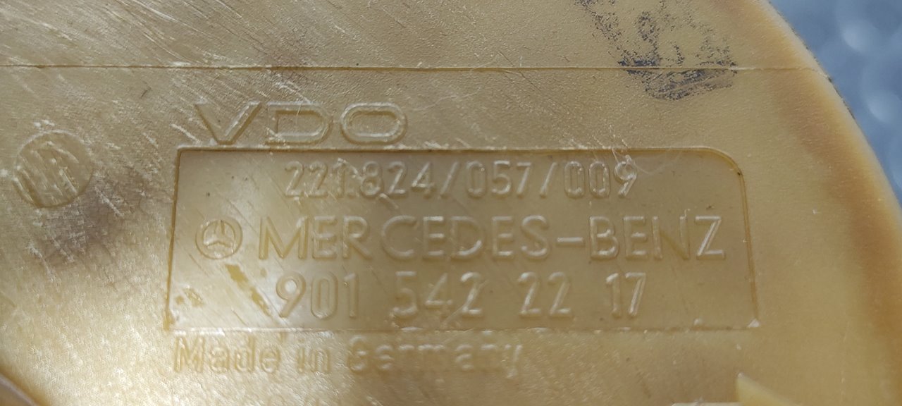 AFORADOR MERCEDES-BENZ SPRINTER 02.00 -> COMBI - vista 2