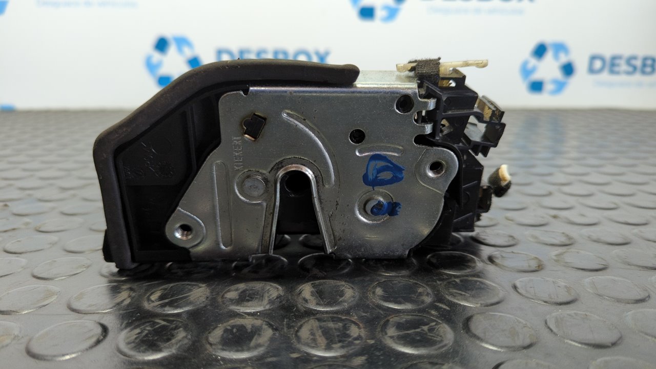 CERRADURA PUERTA DELANTERA DERECHA BMW SERIE 4 COUPE (F32) - vista 5
