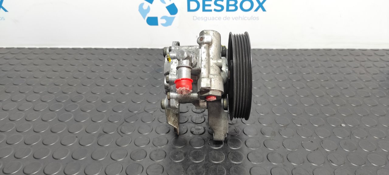 BOMBA DIRECCION LAND ROVER FREELANDER (LN) - vista 3