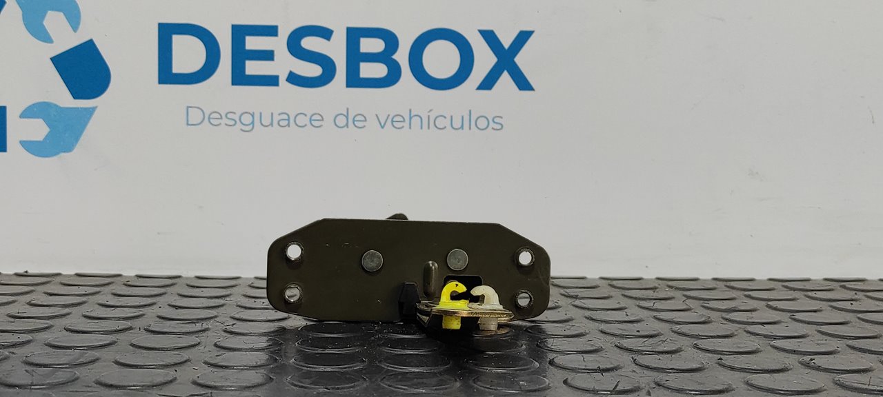 CERRADURA MALETERO / PORTON NISSAN TRADE