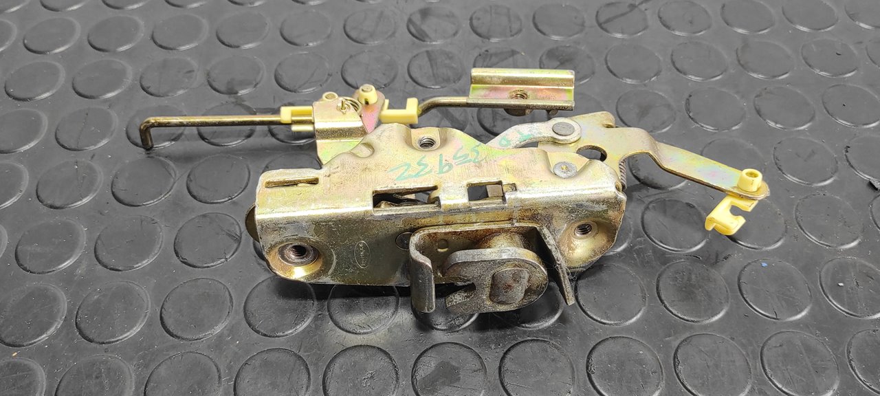 CERRADURA PUERTA TRASERA DERECHA NISSAN TRADE - vista 4