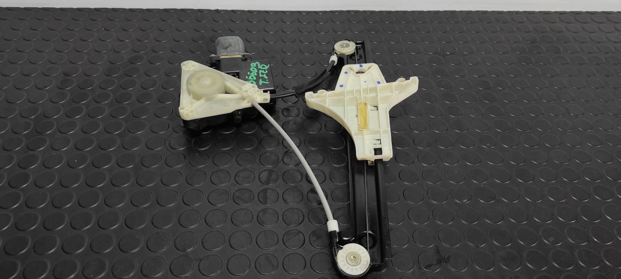 ELEVALUNAS TRASERO IZQUIERDO VOLKSWAGEN POLO (6R1)