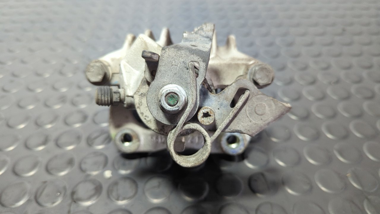 PINZA DE FRENO TRASERA DERECHA AUDI TT (8N3/8N9) - vista 5