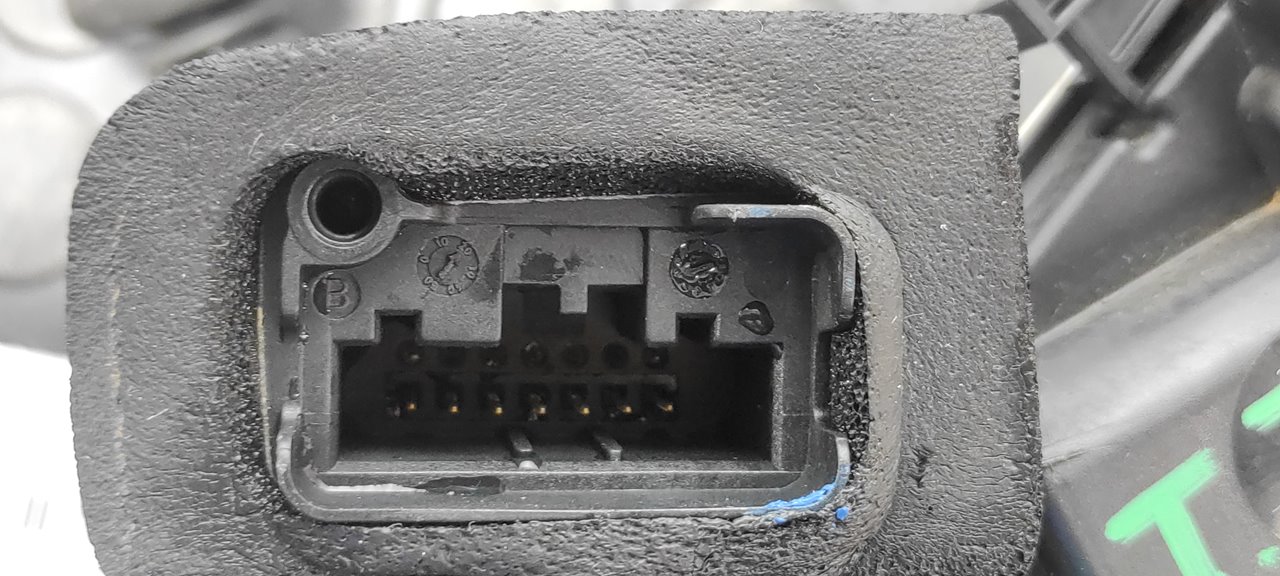 CERRADURA PUERTA TRASERA IZQUIERDA VOLKSWAGEN POLO BERLINA (6N1) - vista 6