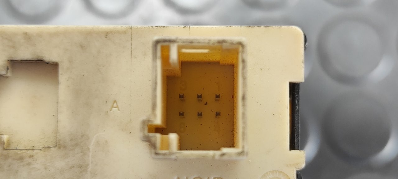 MOTOR ELEVALUNAS DELANTERO DERECHO PEUGEOT 307 BERLINA (S2) - vista 2