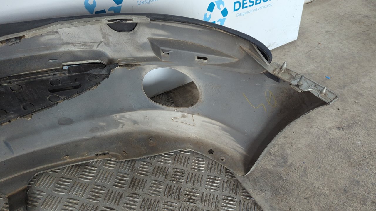 PARAGOLPES DELANTERO PEUGEOT 206 BERLINA - vista 3