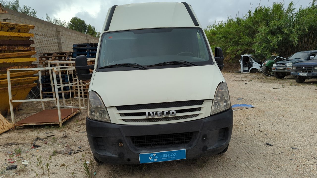 PARAGOLPES TRASERO IVECO DAILY CAJA CERRADA (2006 =>) - vista 14
