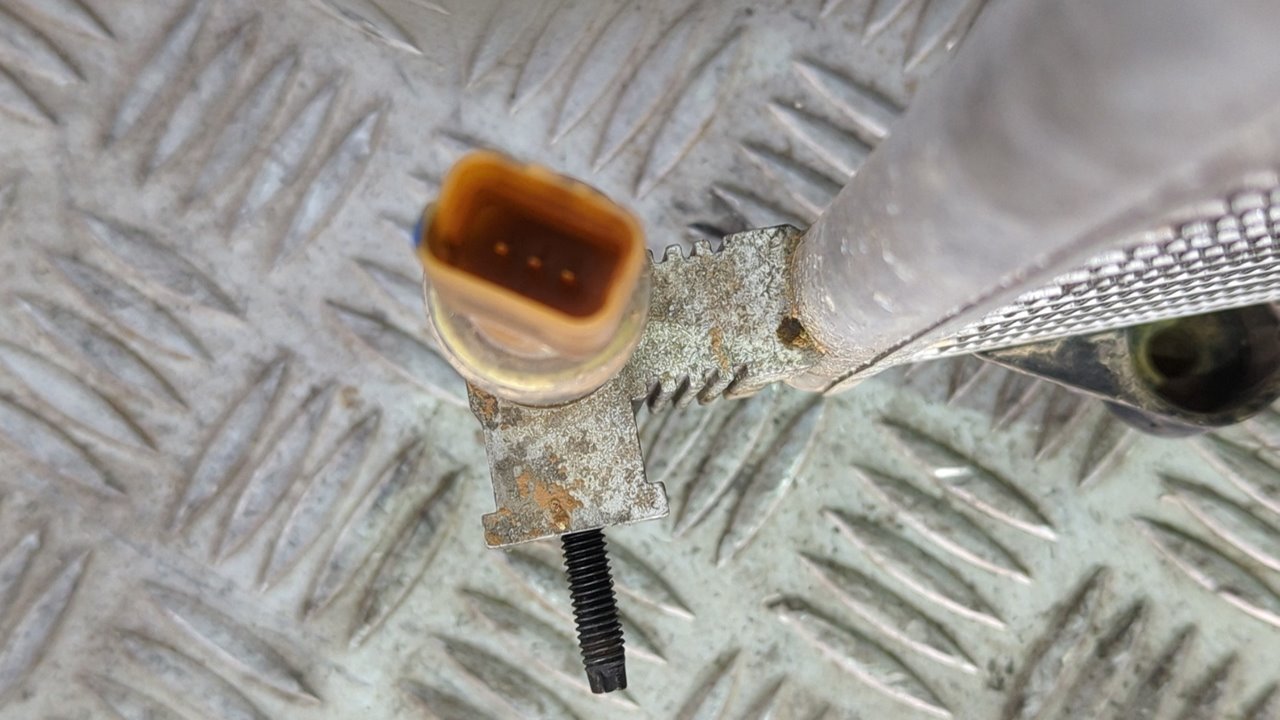 CONDENSADOR / RADIADOR  AIRE ACONDICIONADO CITROEN C5 BERLINA - vista 2