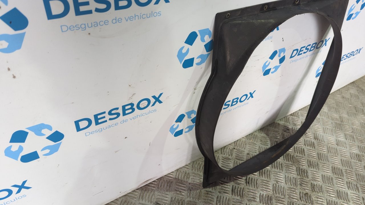 CALANDRA DELANTERA DE RADIADOR NISSAN CABSTAR - vista 5