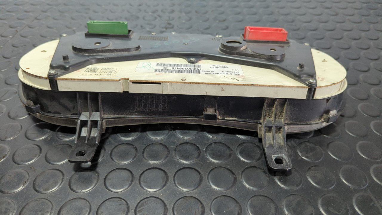 CUADRO INSTRUMENTOS NISSAN INTERSTAR MOD. 04 (X70) - vista 8