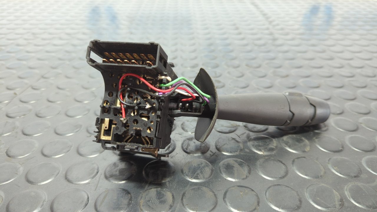 MANDO LUCES NISSAN INTERSTAR MOD. 04 (X70) - vista 3