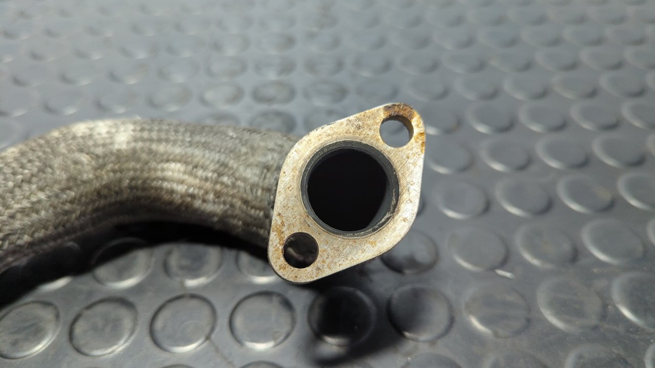 TUBO KIA CARENS - vista 4