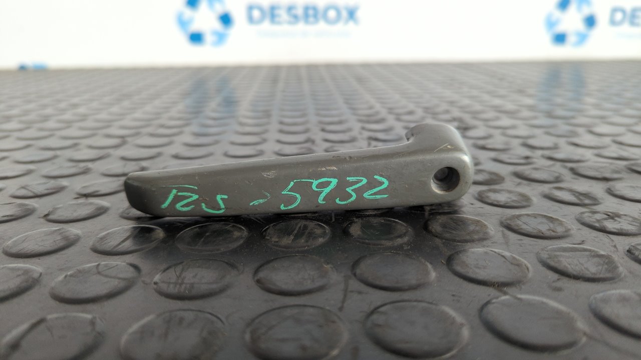 MANETA INTERIOR TRASERA DERECHA NISSAN TRADE