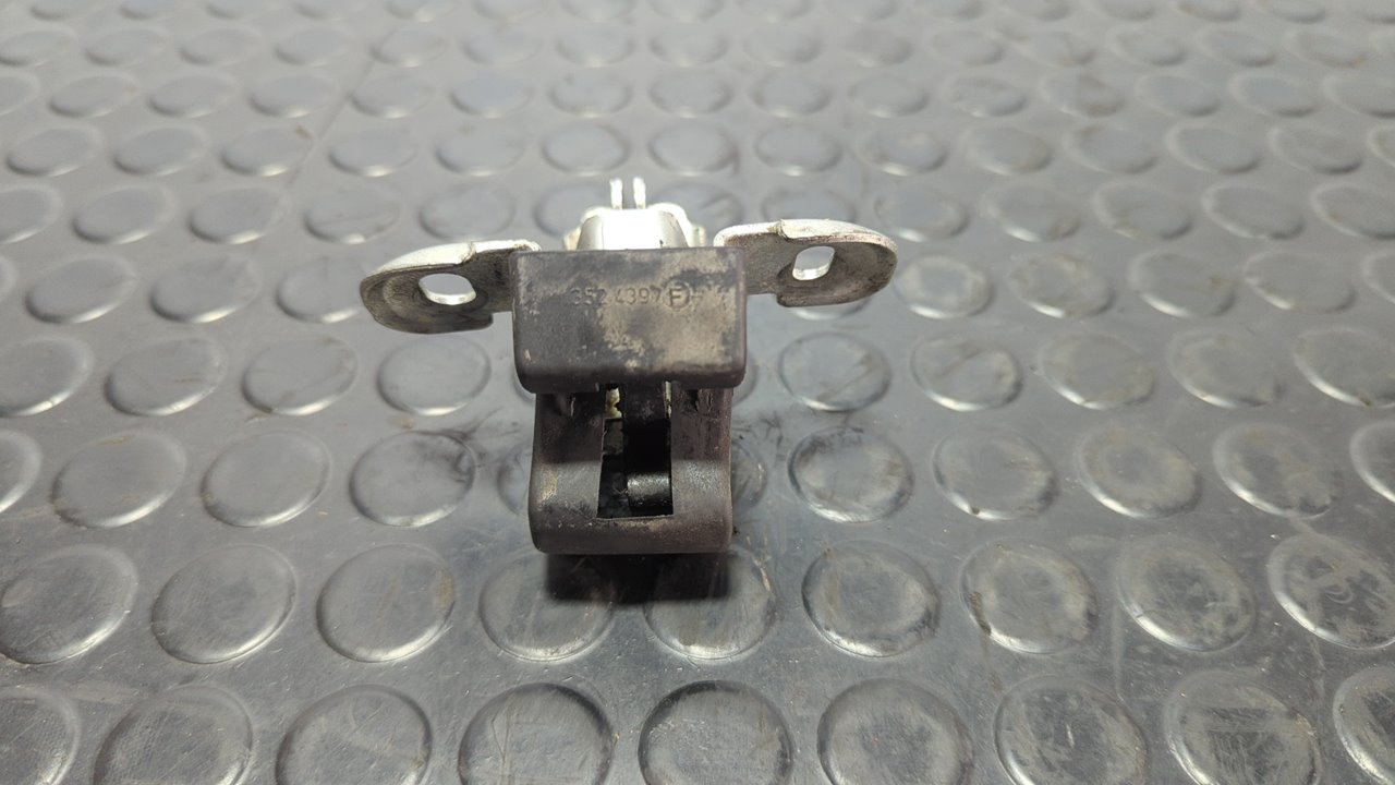 CERRADURA PUERTA TRASERA DERECHA NISSAN INTERSTAR MOD. 04 (X70) - vista 3