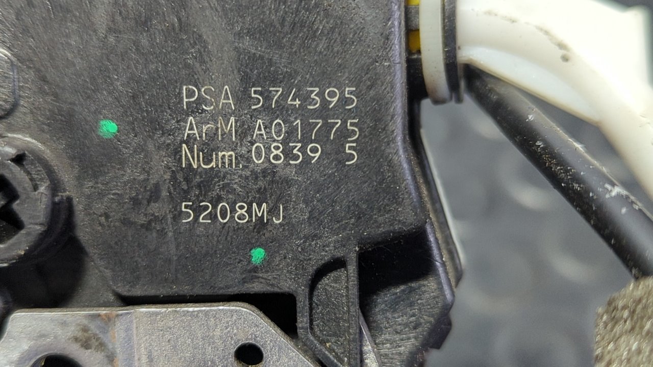 CERRADURA PUERTA TRASERA IZQUIERDA CITROEN C5 BERLINA 1.6 HDI CAT (9HY / DV6TED4) - vista 2