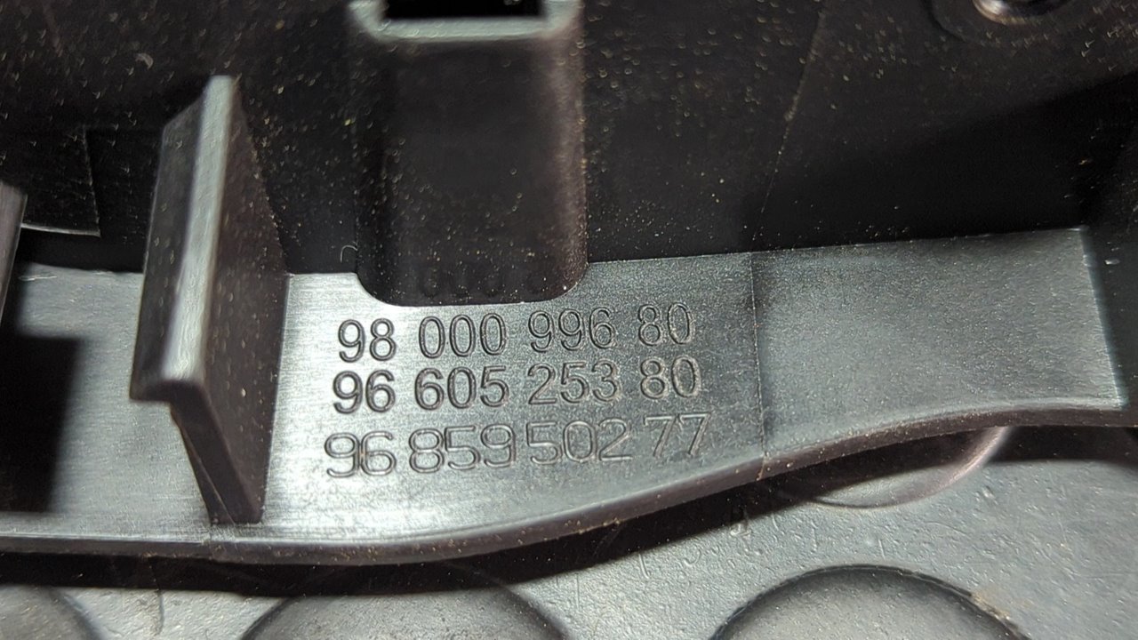 MANETA INTERIOR DELANTERA DERECHA CITROEN C4 LIM. - vista 2