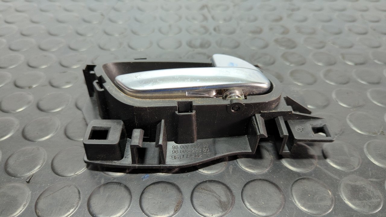 MANETA INTERIOR DELANTERA DERECHA CITROEN C4 LIM. - vista 6