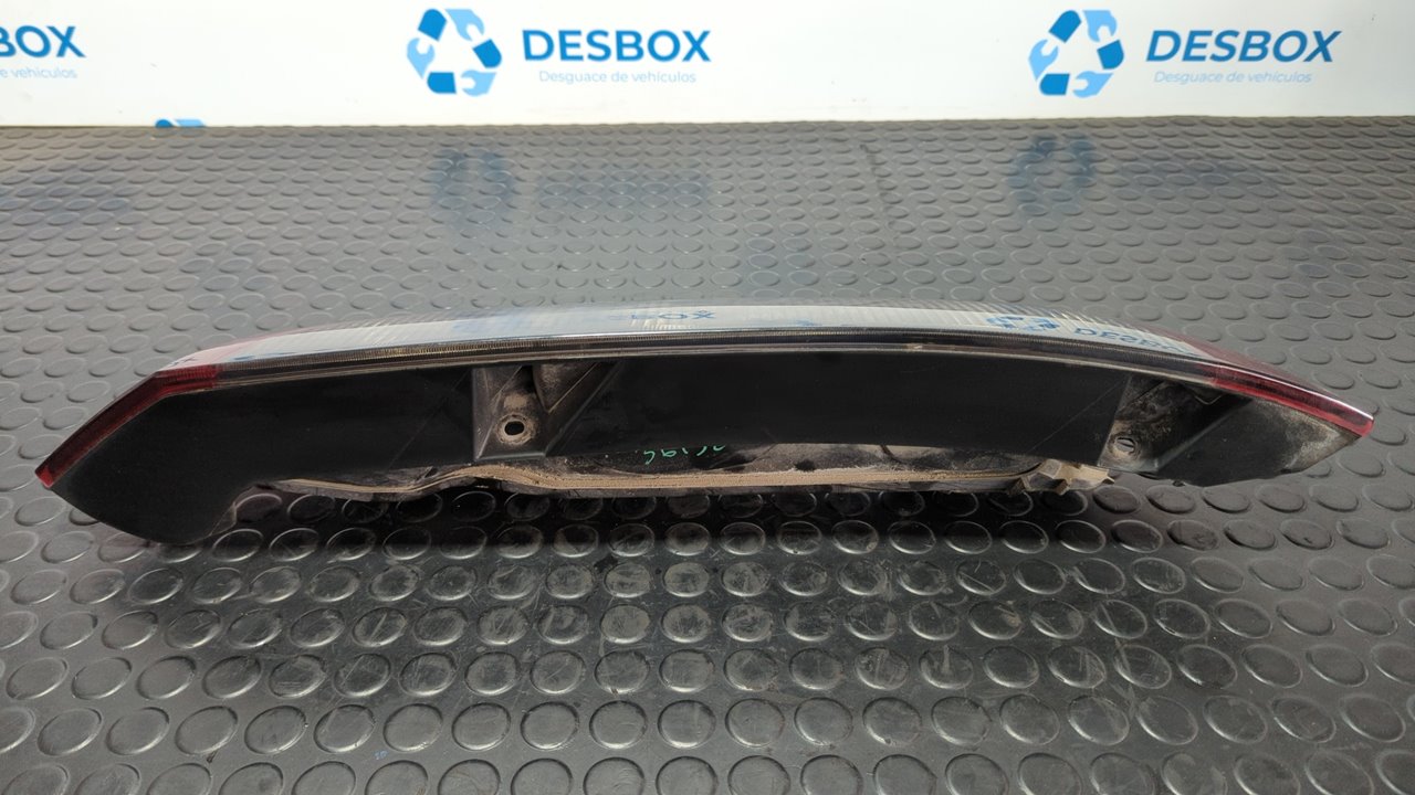 PILOTO TRASERO DERECHO OPEL CORSA C - vista 3