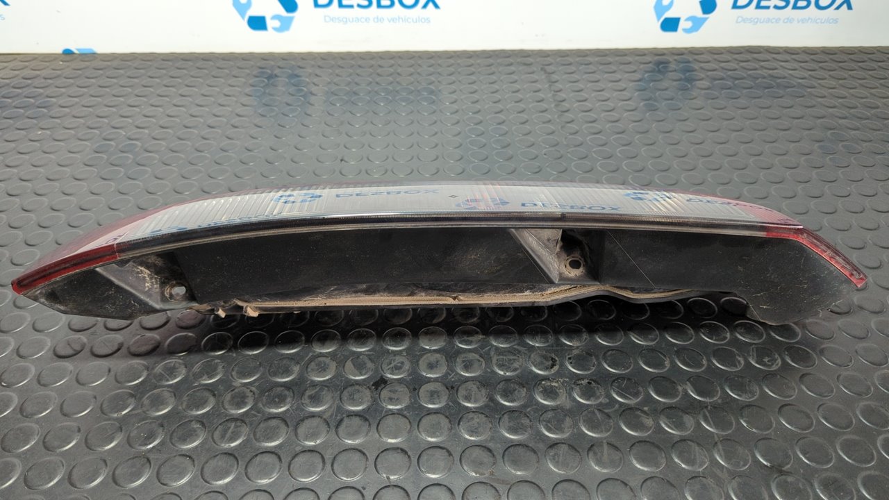 PILOTO TRASERO IZQUIERDO OPEL CORSA C - vista 5