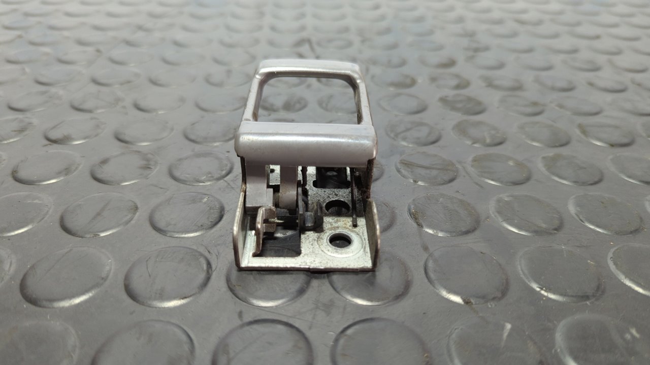 MANETA INTERIOR DELANTERA IZQUIERDA NISSAN CABSTAR - vista 5