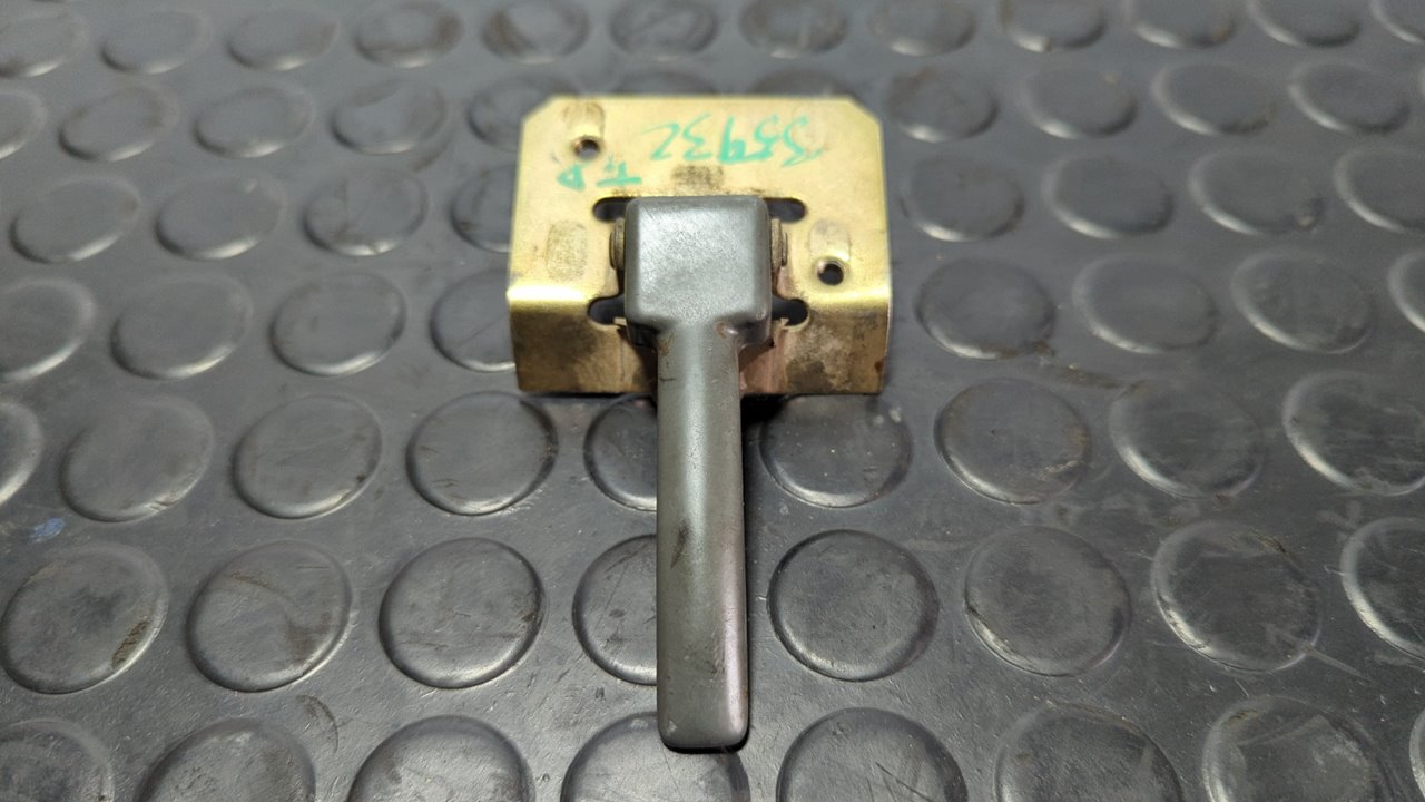 MANETA INTERIOR TRASERA DERECHA NISSAN TRADE