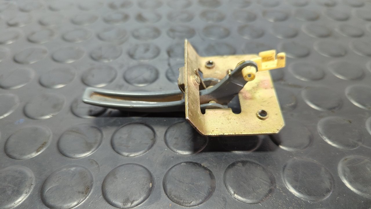 MANETA INTERIOR TRASERA DERECHA NISSAN TRADE - vista 3