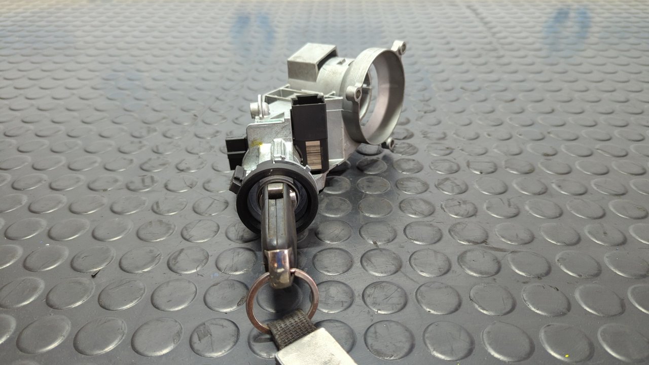 CONMUTADOR DE ARRANQUE OPEL CORSA D - vista 3