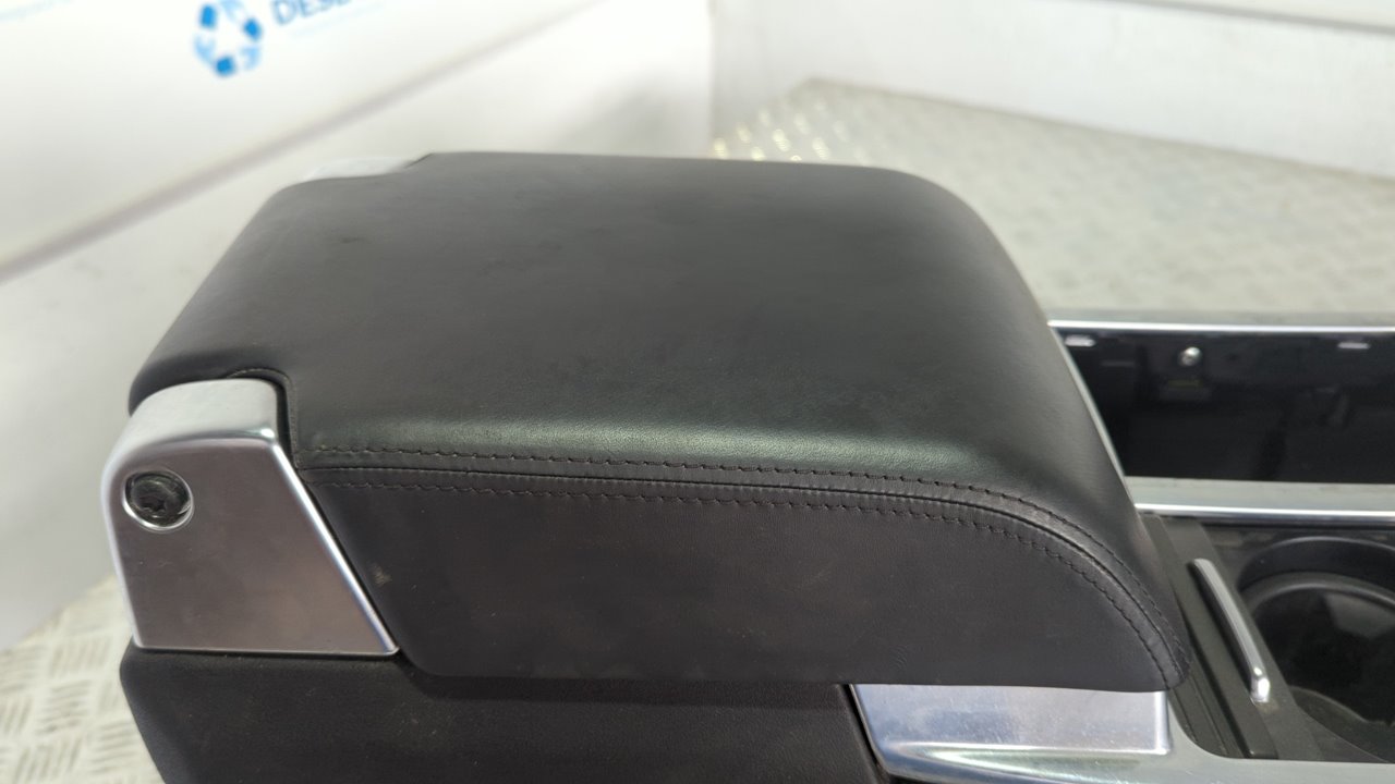 APOYABRAZOS CENTRAL LAND ROVER RANGE ROVER SPORT - vista 12