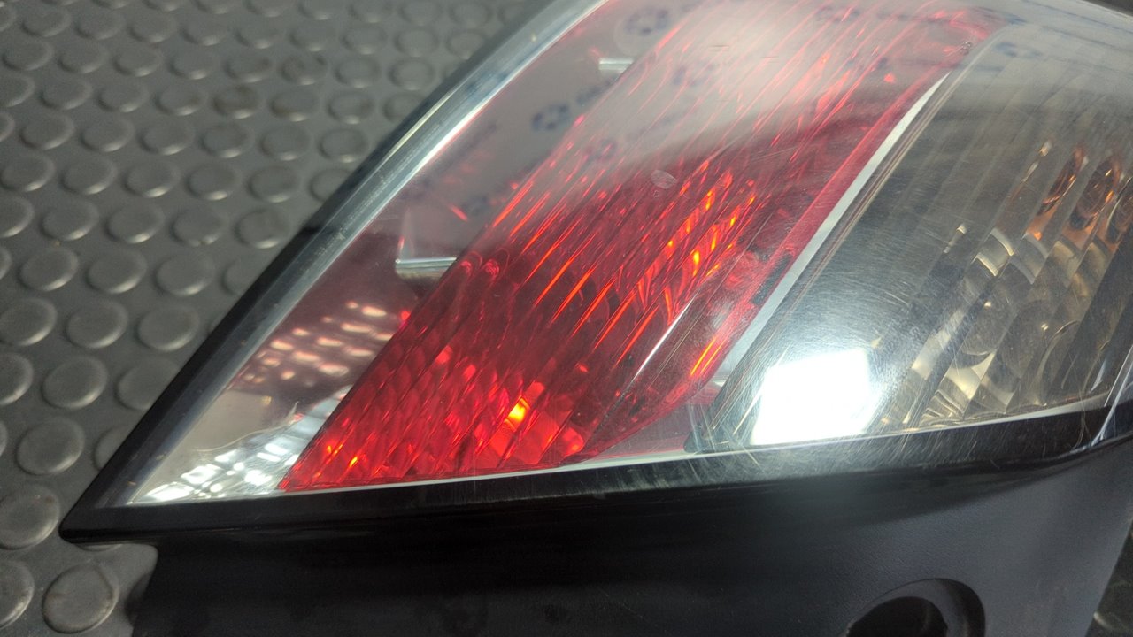 PILOTO TRASERO IZQUIERDO OPEL ASTRA GTC - vista 8