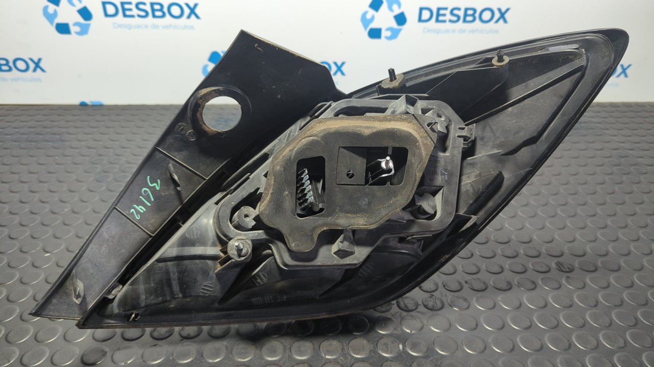 PILOTO TRASERO IZQUIERDO OPEL ASTRA GTC - vista 10