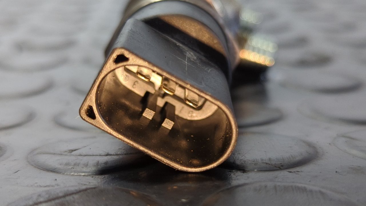 RAMPA INYECTORA MERCEDES-BENZ CLASE C (W203) BERLINA - vista 6