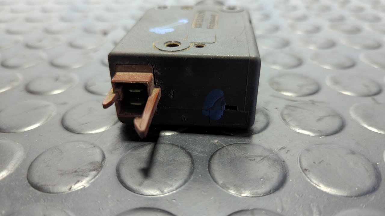 MOTOR CIERRE CENTRALIZADO DELANTERO DERECHO CITROEN SAXO - vista 2