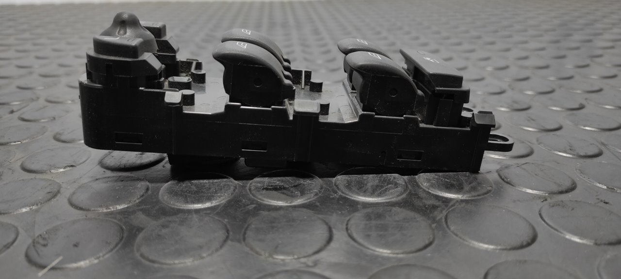 MANDO ELEVALUNAS DELANTERO IZQUIERDO LAND ROVER RANGE ROVER SPORT - vista 7