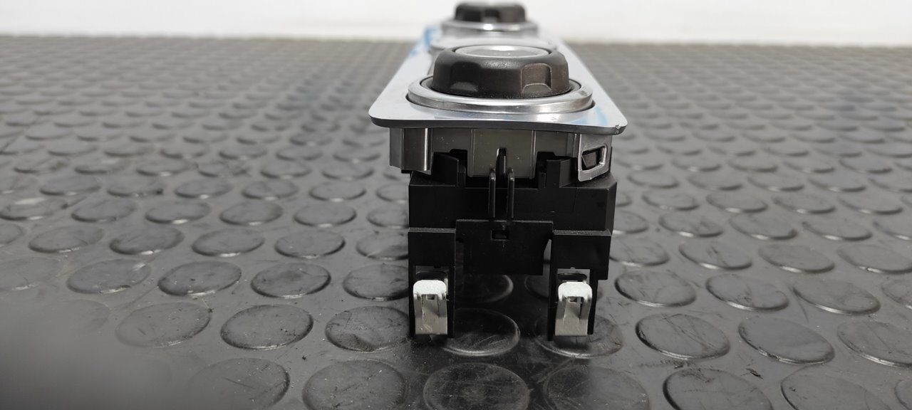 MANDO MULTIFUNCION LAND ROVER RANGE ROVER SPORT - vista 2