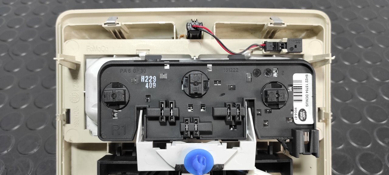 LUZ INTERIOR LAND ROVER RANGE ROVER SPORT - vista 3