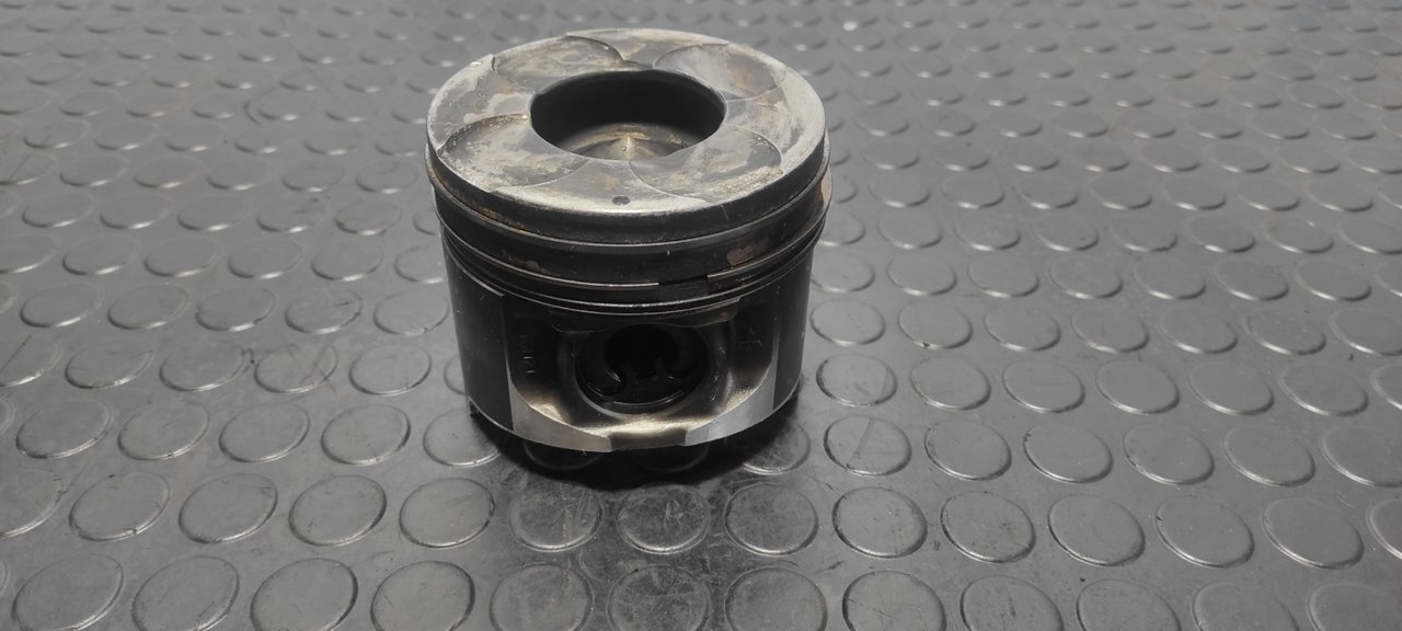 PISTON MITSUBISHI MONTERO (V80/V90) - vista 3