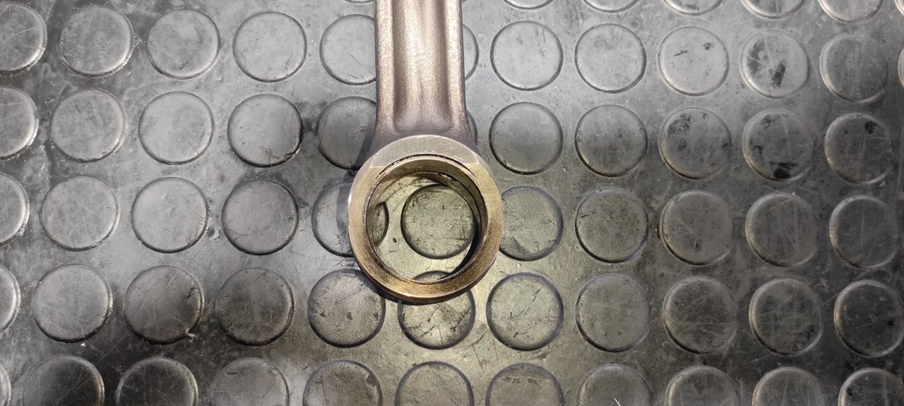 BIELA MITSUBISHI MONTERO (V80/V90) - vista 2