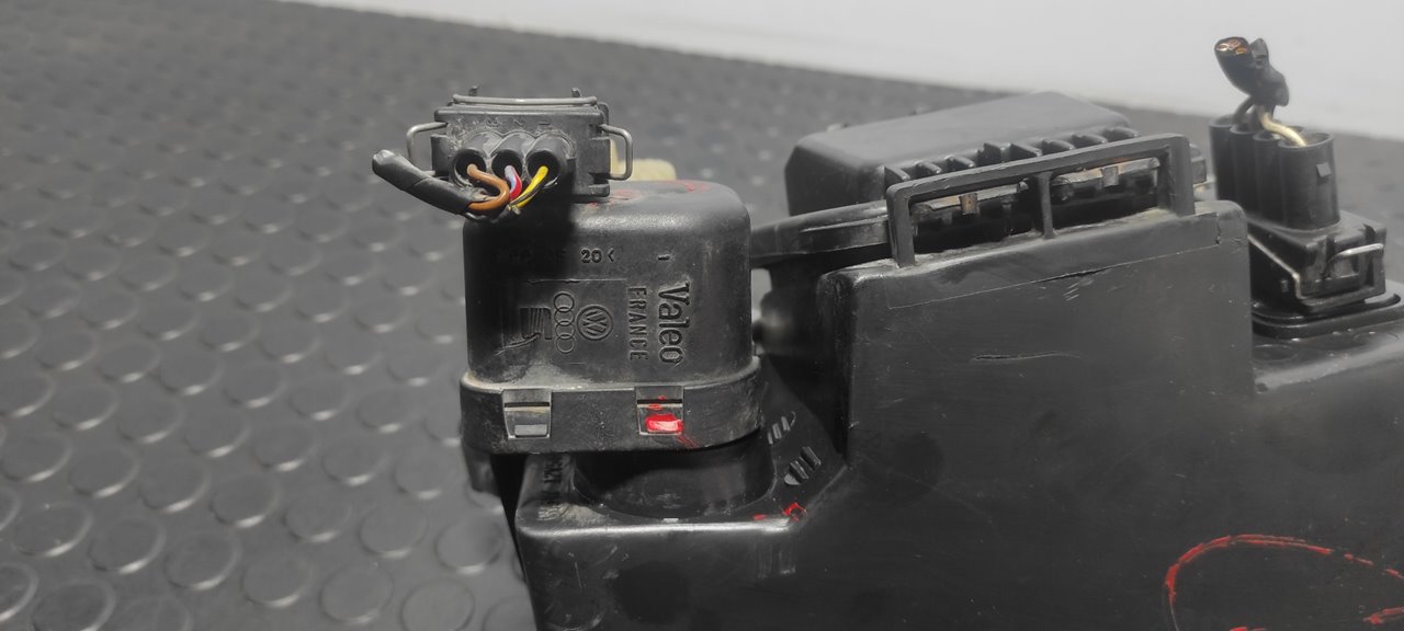 FARO IZQUIERDO SEAT IBIZA (6K) - vista 6