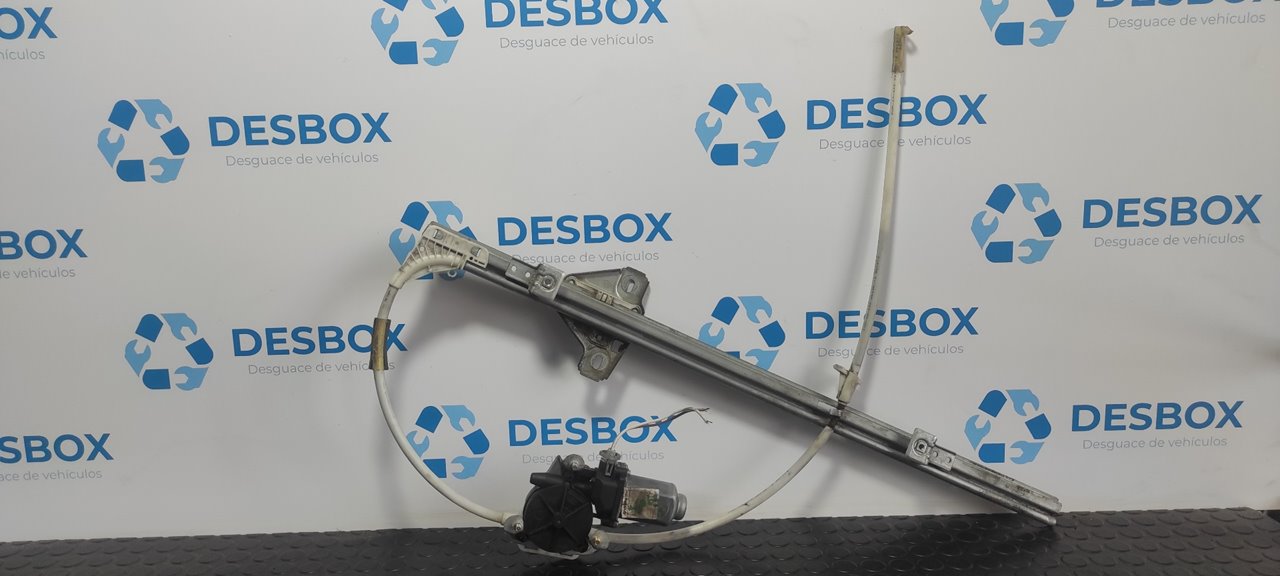 ELEVALUNAS DELANTERO DERECHO NISSAN INTERSTAR MOD. 04 (X70)