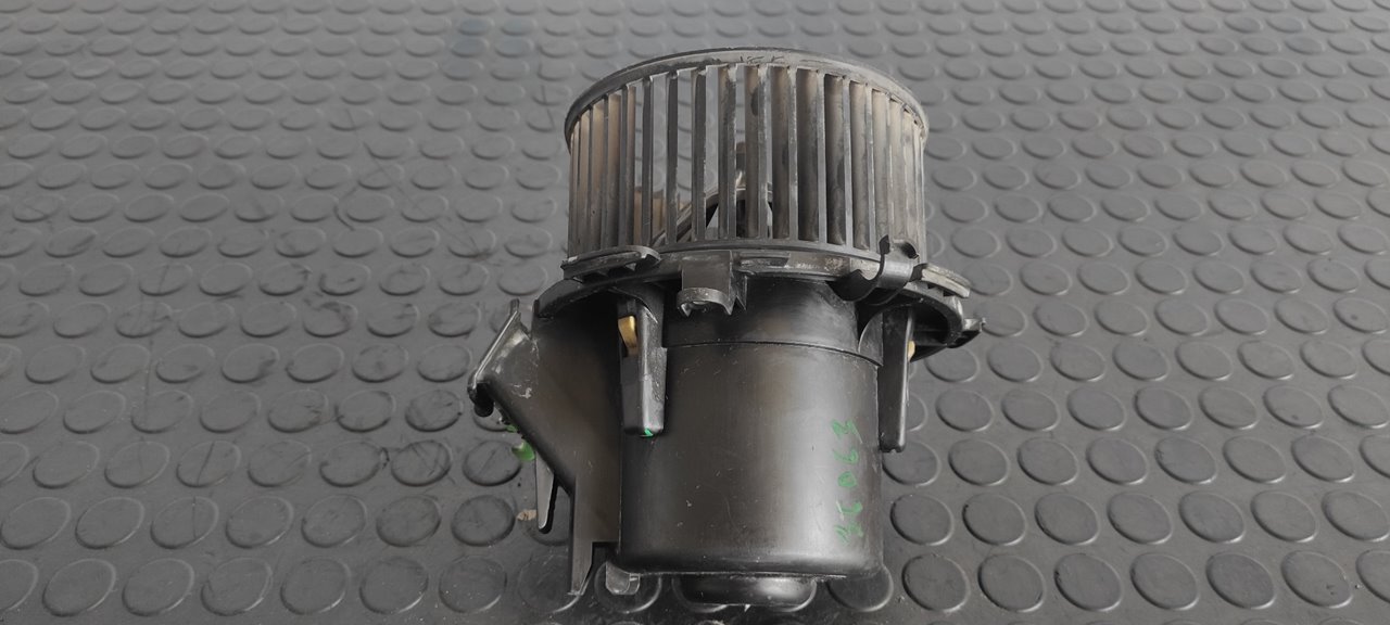 MOTOR CALEFACCION NISSAN INTERSTAR MOD. 04 (X70) - vista 3