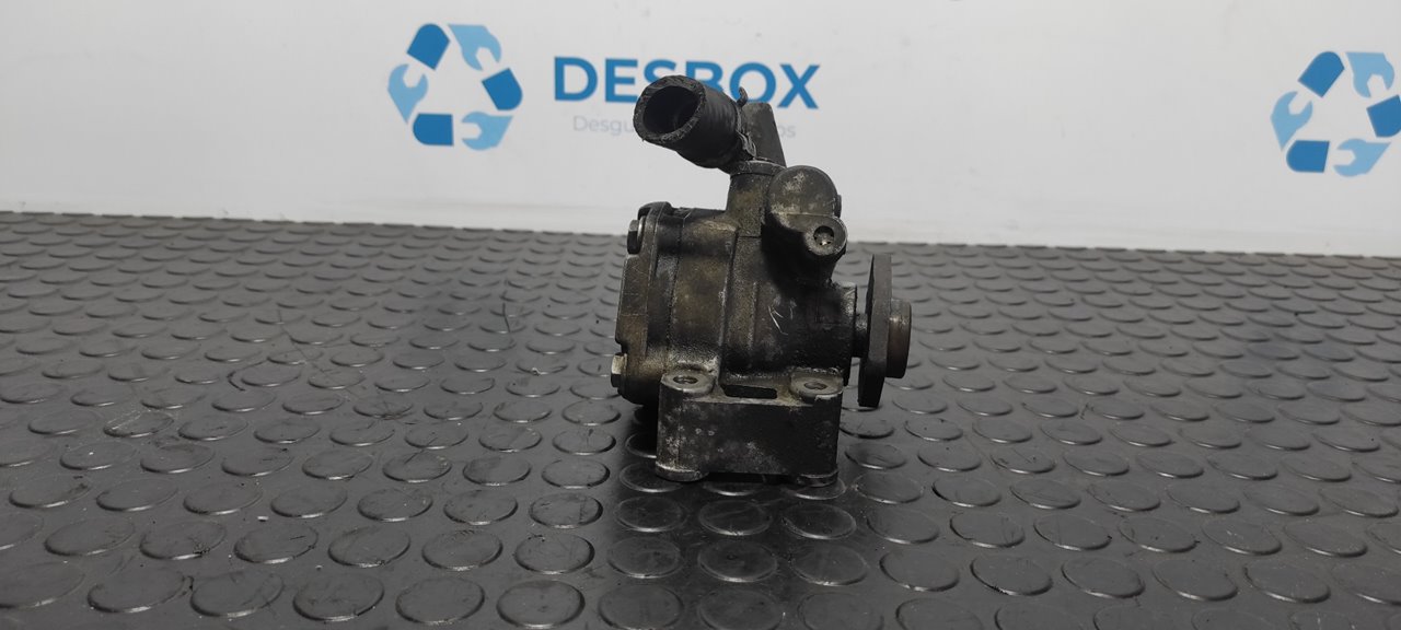 BOMBA DIRECCION MERCEDES-BENZ CLASE C (W203) BERLINA - vista 5