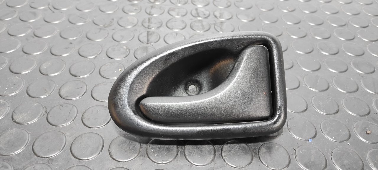 MANETA DELANTERA DERECHA NISSAN INTERSTAR MOD. 04 (X70)