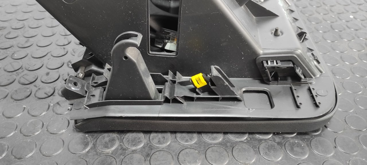 GUANTERA CITROEN C4 LIM. - vista 9