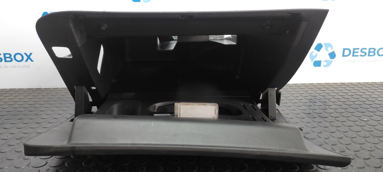 GUANTERA CITROEN C4 LIM. - vista 3