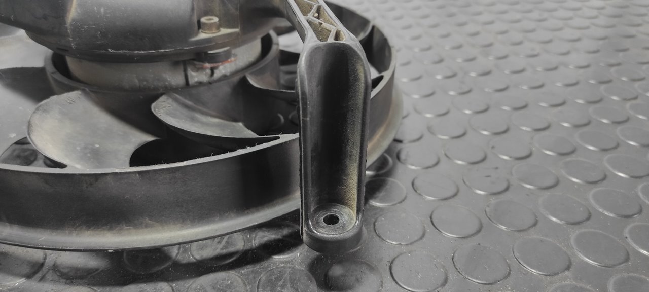 ELECTROVENTILADOR VOLKSWAGEN T4 TRANSPORTER/FURGONETA (MOD. 1991) - vista 2