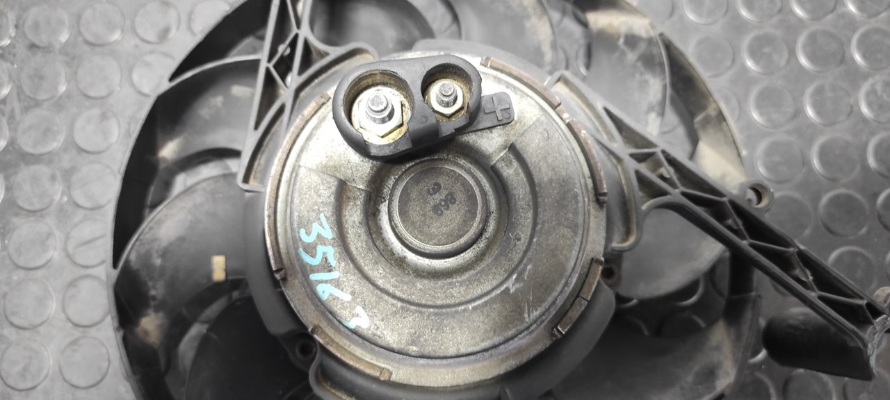 ELECTROVENTILADOR VOLKSWAGEN T4 TRANSPORTER/FURGONETA (MOD. 1991) - vista 3