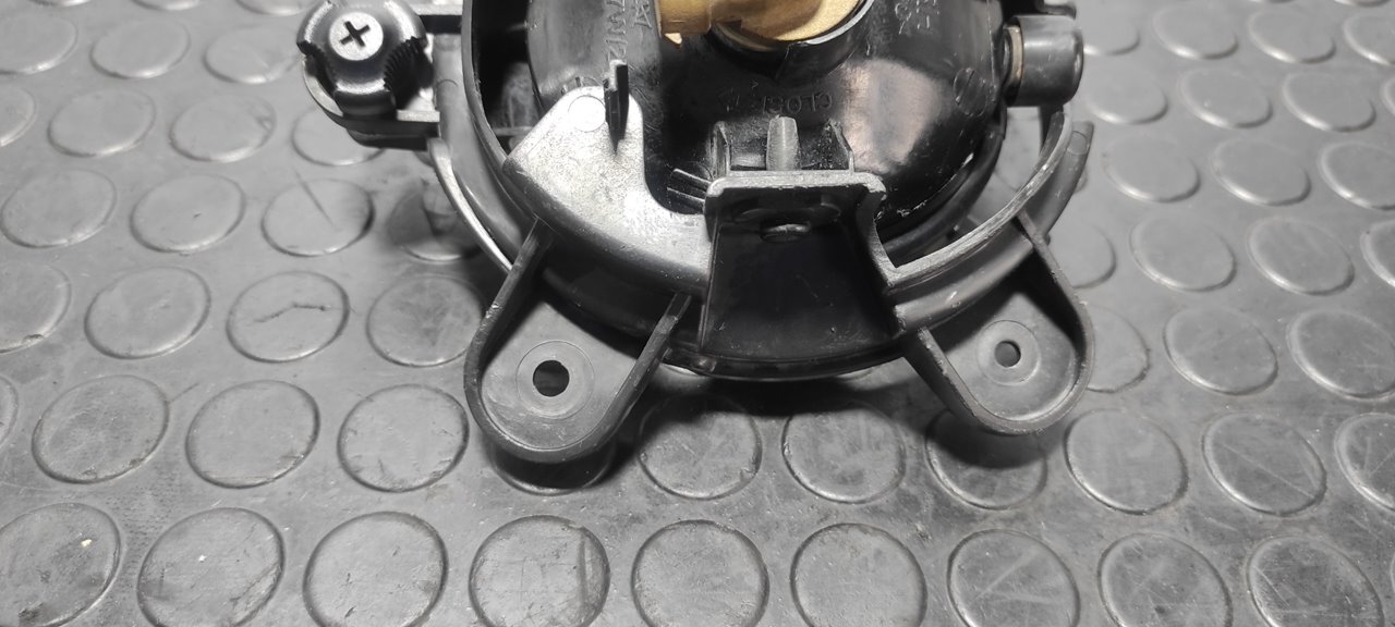 FARO ANTINIEBLA DERECHO KIA SORENTO - vista 5