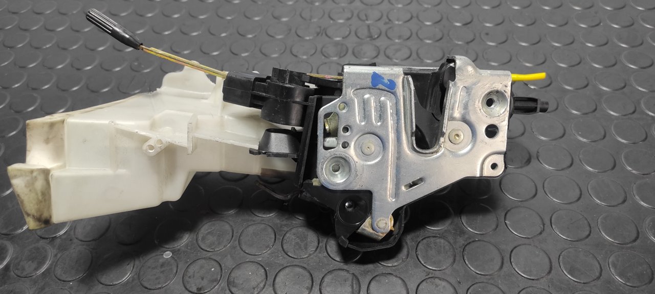 CERRADURA PUERTA DELANTERA IZQUIERDA MERCEDES-BENZ CLASE E (W210) FAMILIAR - vista 2