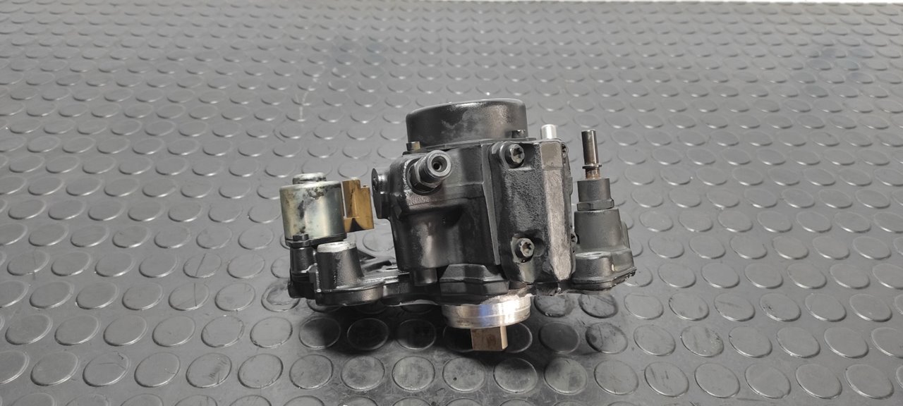 BOMBA INYECCION FORD KUGA (CBS) - vista 4